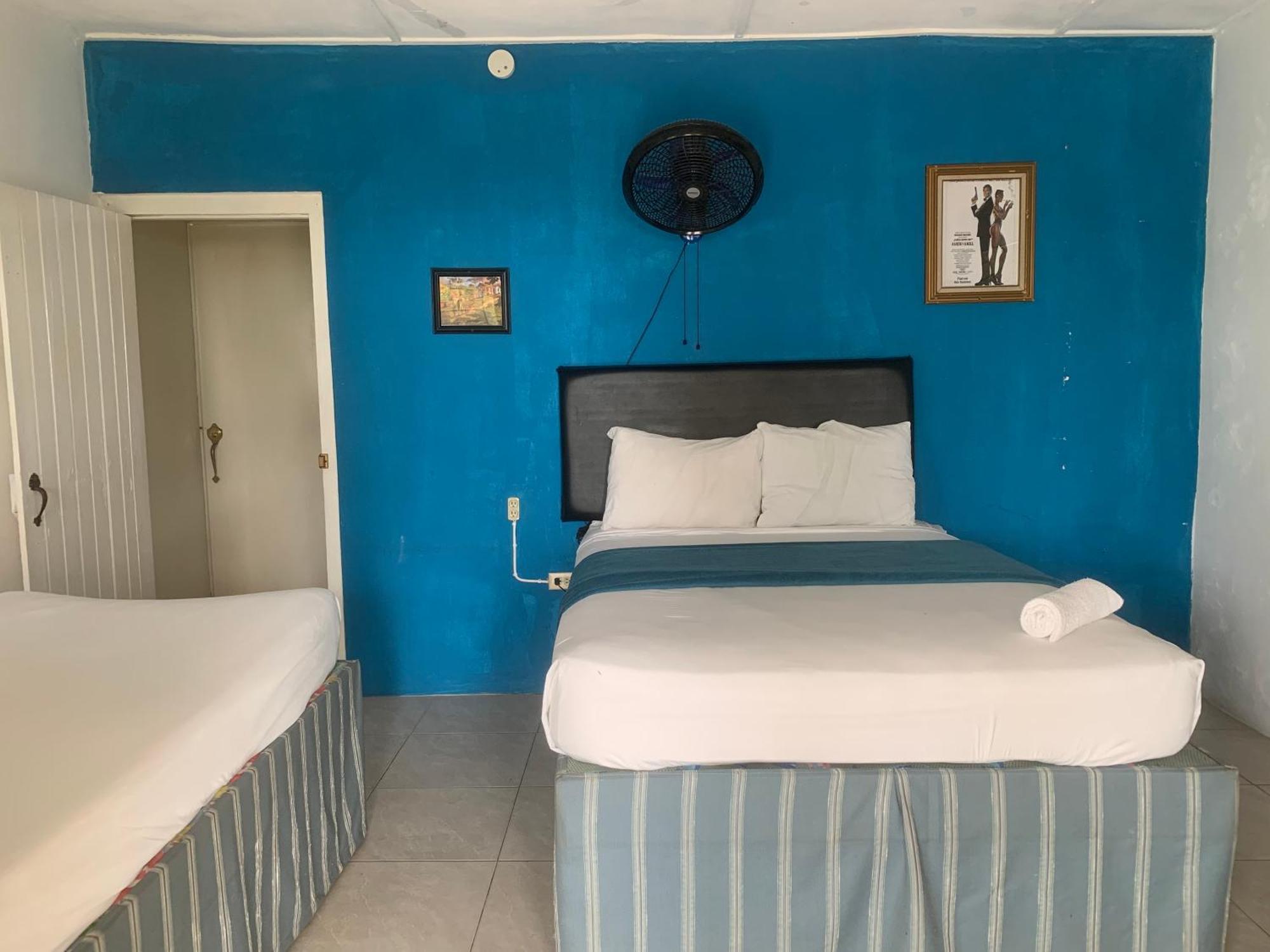 Kingsworth Bed And Breakfast Kingston Buitenkant foto
