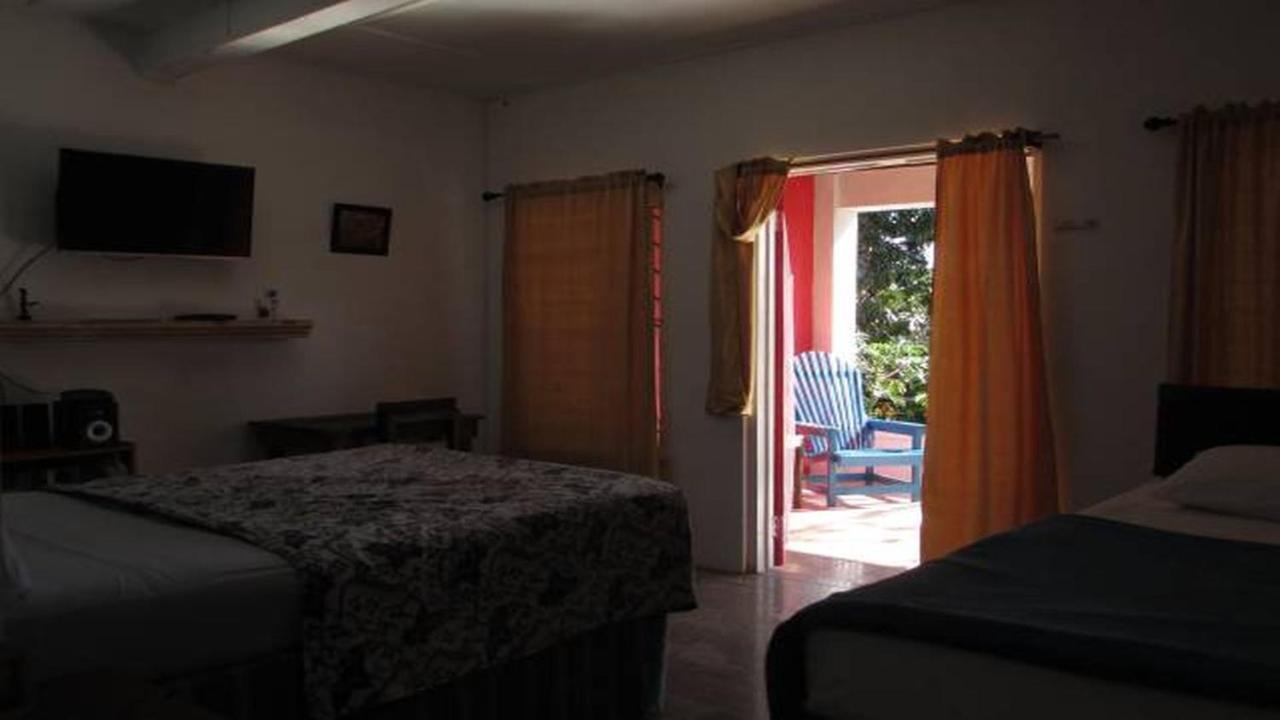 Kingsworth Bed And Breakfast Kingston Buitenkant foto