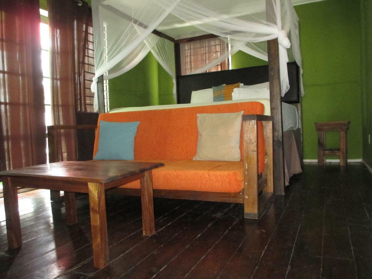 Kingsworth Bed And Breakfast Kingston Buitenkant foto