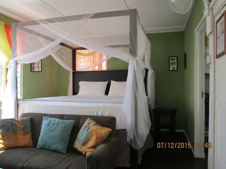 Kingsworth Bed And Breakfast Kingston Buitenkant foto
